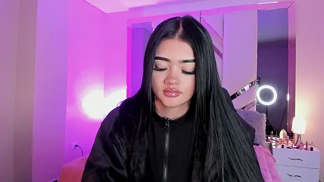 EmmaStonns online show from 10-02-25, 01:25