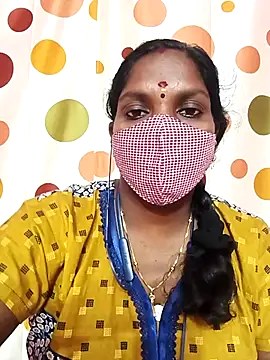 Snapshot of Tamil_Abinaya chatting on 12-05-25, 05:22 Tamil Abinaya online show from 12-05-25, 05:22