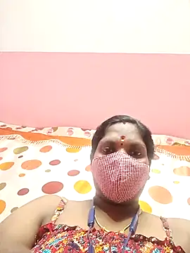 Snapshot of Tamil_Abinaya chatting on 11-06-25, 05:17 Tamil Abinaya online show from 11-06-25, 05:17