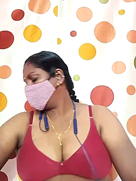 Snapshot of Tamil_Abinaya chatting on 10-26-25, 05:02 Tamil Abinaya online show from 10-26-25, 05:02