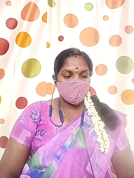 Snapshot of Tamil_Abinaya chatting on 11-17-25, 05:17 Tamil Abinaya online show from 11-17-25, 05:17