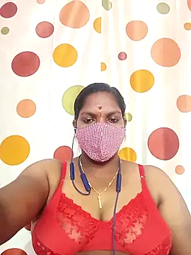 Snapshot of Tamil_Abinaya chatting on 10-18-25, 02:02 Tamil Abinaya online show from 10-18-25, 02:02