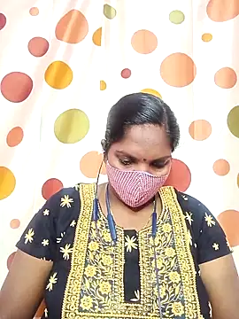 Snapshot of Tamil_Abinaya chatting on 11-19-25, 05:13 Tamil Abinaya online show from 11-19-25, 05:13