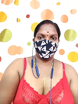 Snapshot of Tamil_Abinaya chatting on 04-19-26, 02:12 Tamil Abinaya online show from 04-19-26, 02:12