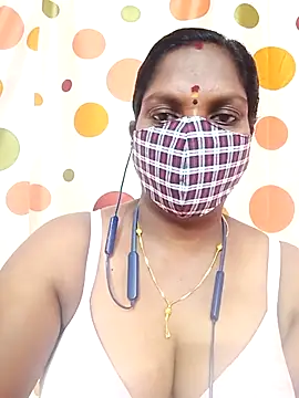 Snapshot of Tamil_Abinaya chatting on 05-06-26, 02:04 Tamil Abinaya online show from 05-06-26, 02:04