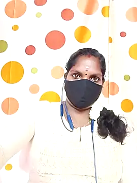 Snapshot of Tamil_Abinaya chatting on 10-10-25, 05:03 Tamil Abinaya online show from 10-10-25, 05:03
