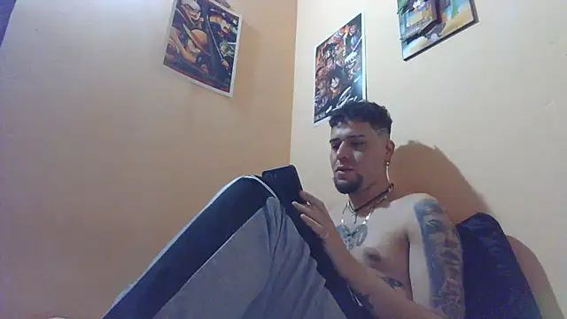 Juuaanp3 online show from 11-05-25, 12:14