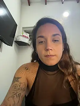 Sophia House  online show from 10-25-25, 10:43