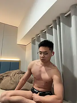 Snapshot of jensenyep chatting on 11-25-25, 02:06 jensenyep online show from 11-25-25, 02:06