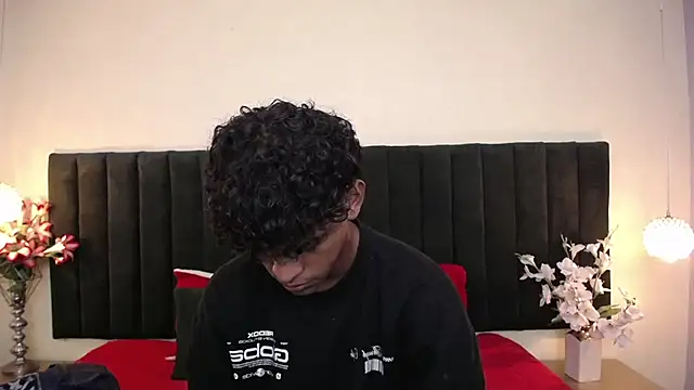 jhos padill online show from 03-25-26, 01:54