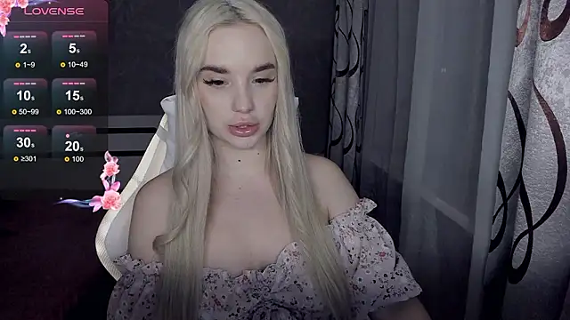 KiraKrox online show from 02-18-26, 08:49