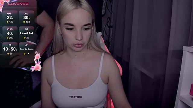 KiraKrox online show from 02-25-26, 08:08