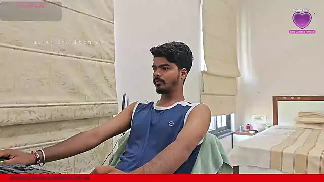 Snapshot of mrbuddy85 chatting on 10-11-25, 08:15 mrbuddy85 online show from 10-11-25, 08:15