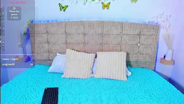 Electra  moon online show from 03-22-26, 06:15