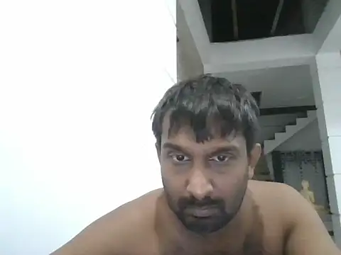 Snapshot of Chathutharu chatting on 10-28-25, 07:02 Chathutharu online show from 10-28-25, 07:02