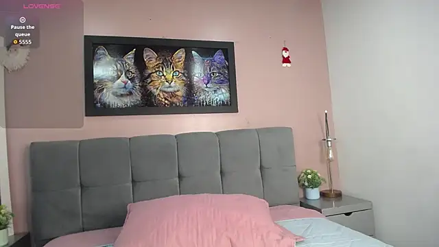 tiiny emilly online show from 12-05-25, 08:50