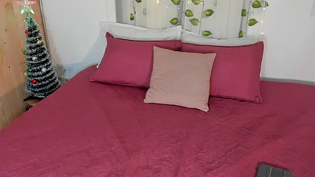 CloehSmiith online show from 12-20-25, 11:02