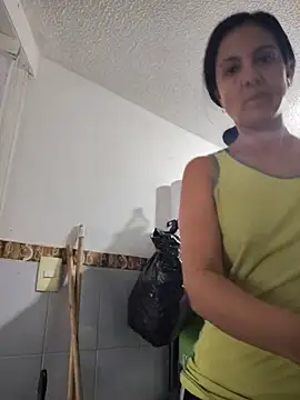 Snapshot of BasmaHernandez chatting on 07-15-26, 02:02 BasmaHernandez online show from 07-15-26, 02:02