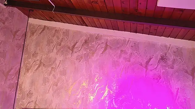 gemma sm online show from 09-18-25, 03:09