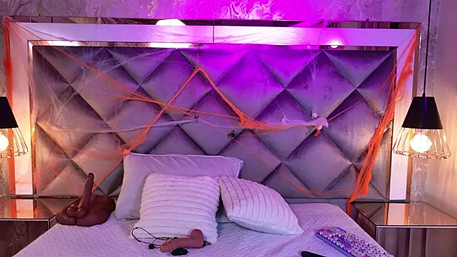 gemma sm online show from 10-20-25, 03:08