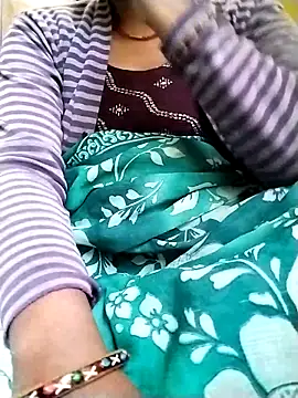 Gopika Dudi online show from 11-18-25, 01:43