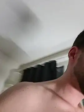 young swisscouple online show from 01-17-26, 11:08