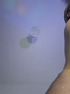 young swisscouple online show from 04-01-26, 10:38