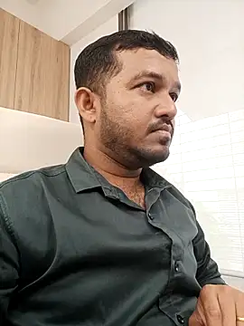 Snapshot of VJ17 chatting on 09-16-25, 06:03 VJ17 online show from 09-16-25, 06:03