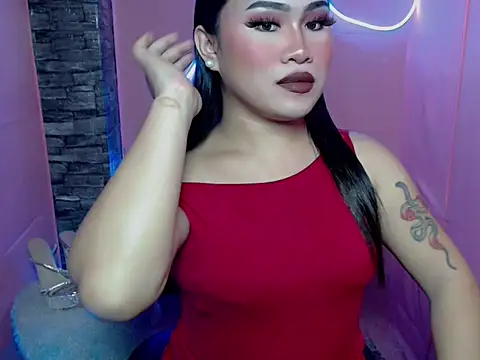 Snapshot of pretty_lassy chatting on 11-11-25, 11:49 pretty lassy online show from 11-11-25, 11:49