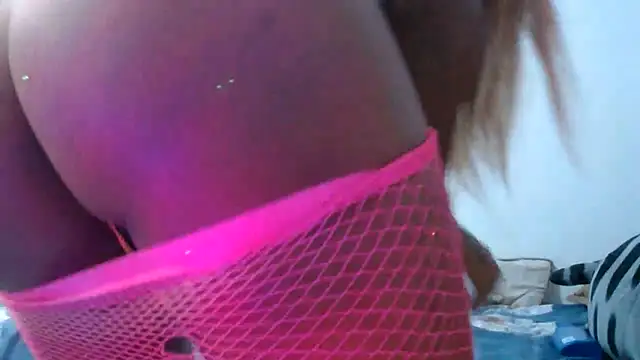 Snapshot of Angeliicaxx chatting on 05-30-26, 12:39 Angeliicaxx online show from 05-30-26, 12:39