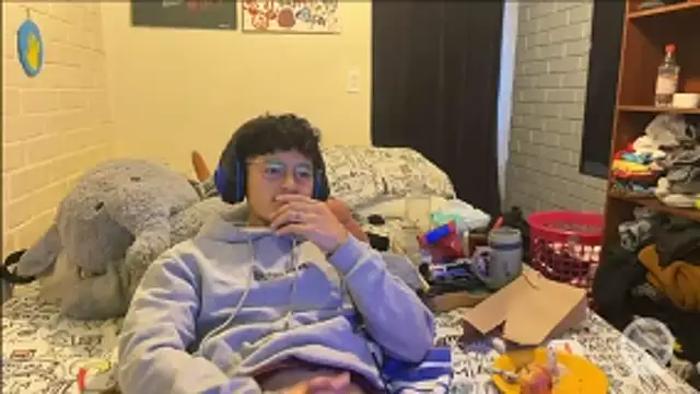 feeelipe2007 online show from 02-11-26, 11:10