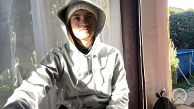 feeelipe2007 online show from 03-23-26, 12:16