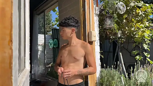 feeelipe2007 online show from 03-28-26, 02:18