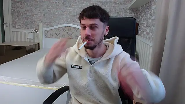 JonahShaw online show from 10-10-25, 04:35