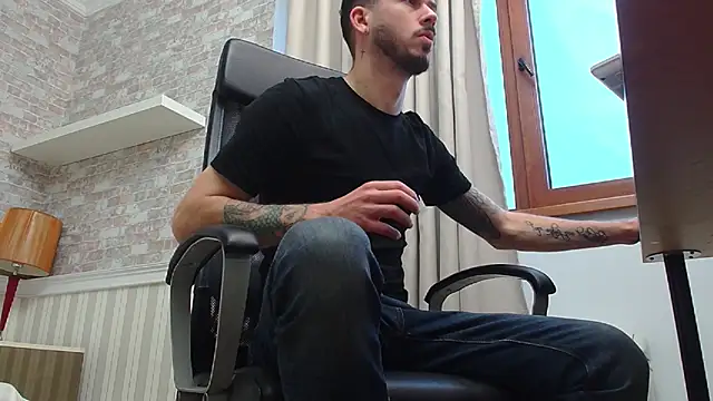 JonahShaw online show from 11-05-25, 05:10