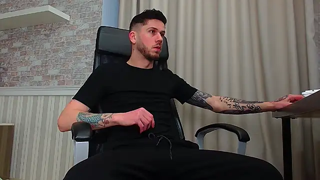 JonahShaw online show from 12-15-25, 05:46