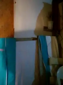 Snapshot of LUISSLEONN0958 chatting on 10-02-25, 07:12 LUISSLEONN0958 online show from 10-02-25, 07:12