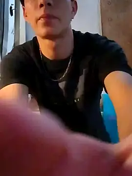 Snapshot of LUISSLEONN0958 chatting on 09-30-25, 08:26 LUISSLEONN0958 online show from 09-30-25, 08:26