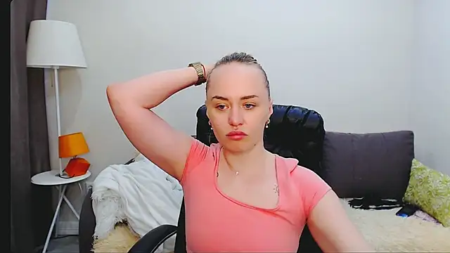 LiluMoon   online show from 04-02-26, 06:31