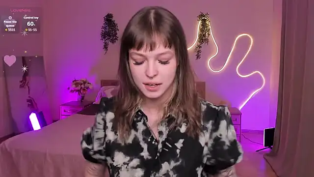 Lisa Blossom online show from 03-19-26, 06:02