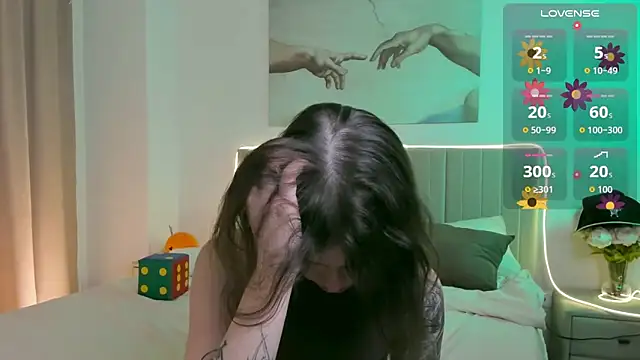 Lisa Blossom online show from 11-25-25, 06:03