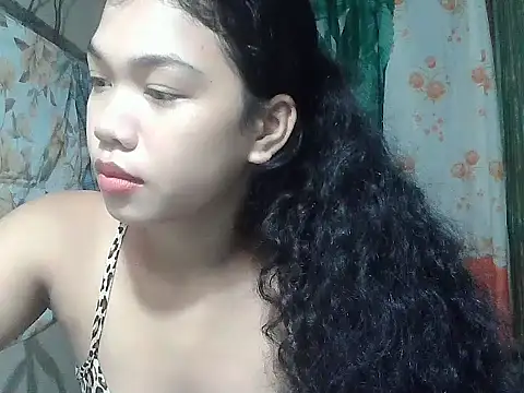 Snapshot of Sweetestsiner chatting on 01-14-26, 03:43 Sweetestsiner online show from 01-14-26, 03:43