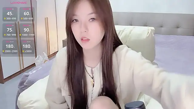 T-LL77- online show from 10-14-25, 04:07