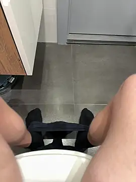 Snapshot of myPriority01 chatting on 11-03-25, 06:44 myPriority01 online show from 11-03-25, 06:44