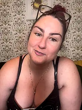 Lacey-BBW online show from 10-13-25, 09:27