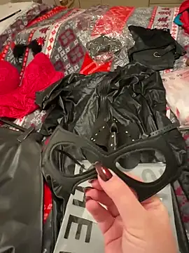 Lacey-BBW online show from 10-27-25, 06:20