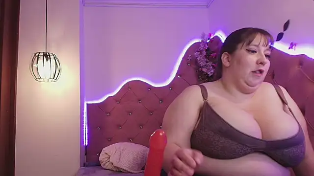  Emily rosee  online show from 01-05-26, 05:27