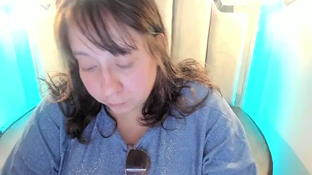  Emily rosee  online show from 09-19-25, 11:14