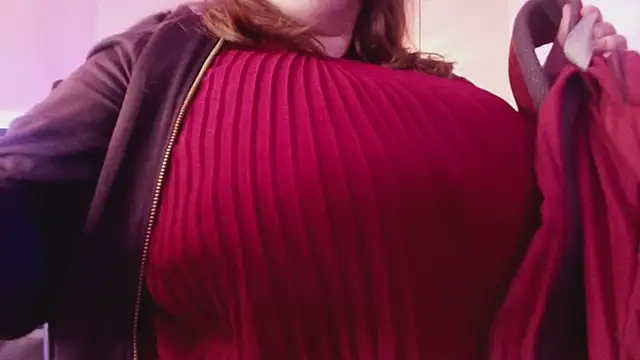  Emily rosee  online show from 11-11-25, 11:16