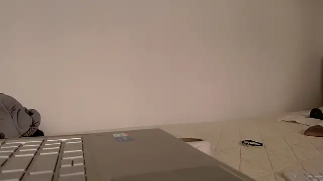 Snapshot of Sarah-w chatting on 01-18-26, 09:07 Sarah-w online show from 01-18-26, 09:07